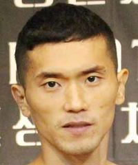 File:Joo Wan Park.jpg