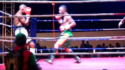 Joseph Agbeko vs. Frank Kiwalabye 065.jpg