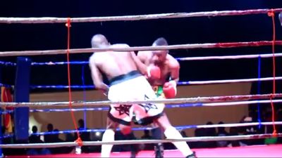 Joseph Agbeko vs. Frank Kiwalabye 073.jpg