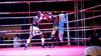 Joseph Agbeko vs. Frank Kiwalabye 128.jpg