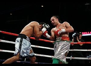 Juan Diaz vs. Paul Malignaggi (2nd meeting).jpg