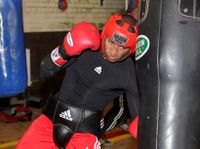 File:KELL BROOK heavy bag.jpg