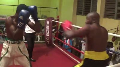 Kabiru Towolawi vs. Mike Kwakuvi 019.jpg