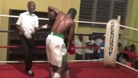 File:Kabiru Towolawi vs. Mike Kwakuvi 052.jpg