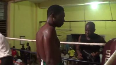 Kabiru Towolawi vs. Mike Kwakuvi 058.jpg