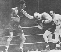 File:Kaled curi vs. Sebastiao Ladislau (Gibi) .jpg