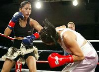File:Kaliesha West vs. Maria Contreras.jpg