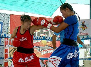 Kanittha Kokietgym vs. Saengrung Kwanjaisrikord.jpg