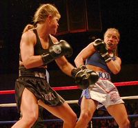 File:Kelsey Jeffries vs. Jo Wyman (1st meeting).jpg