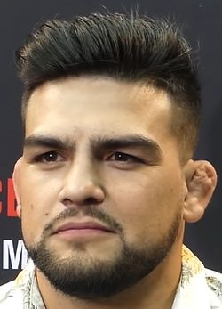 Kelvin Gastelum.jpg