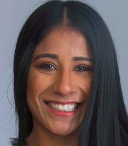 Kenia Enriquez2.jpg