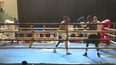 King Davidson vs. Ishmael Tetteh 025.jpg