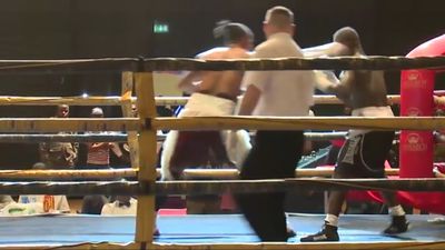 King Davidson vs. Ishmael Tetteh 039.jpg