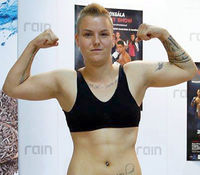 File:Klaudia Vigh.JPG