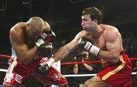 File:Klitschko-Mccline 52842939.jpg
