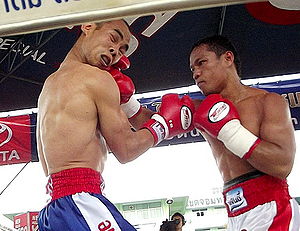 Kompayak Porpramook VS Big M Or Boonchuay.jpg
