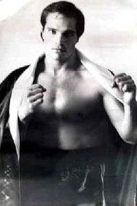 File:Lee-canalito-workout-posed.jpg