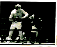 File:Left hook at the Spectrum, Phila.gif