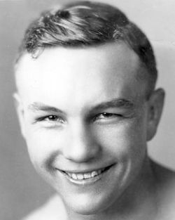 Leo Lomski cropped.jpeg