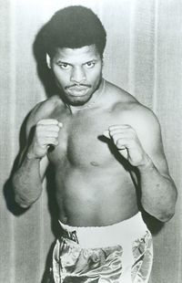 File:Leon Spinks.JPG