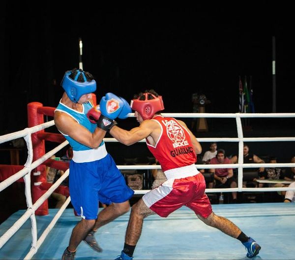 Levi Ribeiro vs. Felipe Santos.jpg