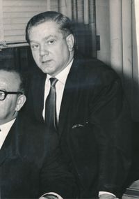 File:Lou Radzienda.JPG