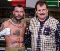 File:Lucas Martin Matthysse & Mario Arano.jpg