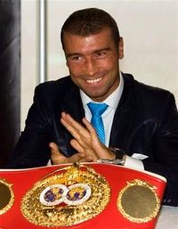 File:Lucian Bute.87.jpg