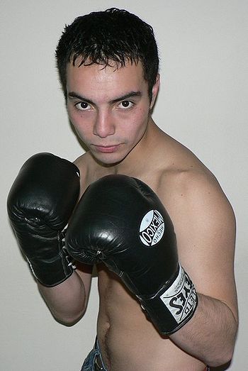 Luis Dee.jpg