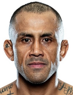 Luis Guerrero.jpg