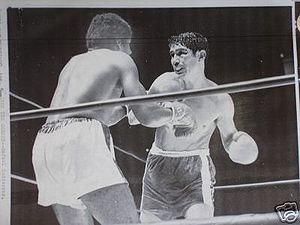 Luis Rodriquez vs. Rafael Gutierrez . Fasan.jpg