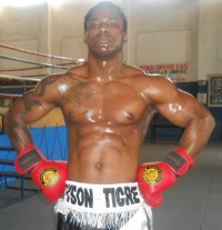 File:Luzimar Tyson Tigre Gonzaga.jpg