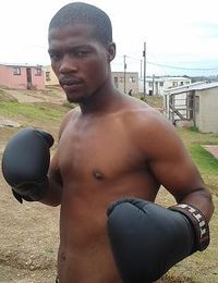 File:MakhosandileZwengu.jpg