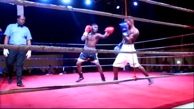 Manyo Plange vs. Billy Quaye 011.jpg