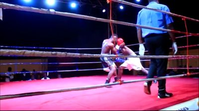 Manyo Plange vs. Billy Quaye 012.jpg