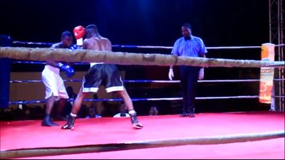 Manyo Plange vs. Billy Quaye 015.jpg