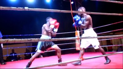 Manyo Plange vs. Billy Quaye 028.jpg