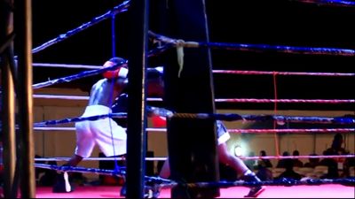 Manyo Plange vs. Billy Quaye 043.jpg
