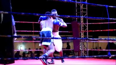 Manyo Plange vs. Billy Quaye 053.jpg