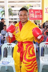 File:Marahina v Rachawat.jpg