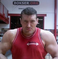 File:Mariusz-wach-bokserorg.jpg