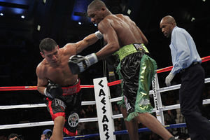 Martinez Williams II KO.jpg