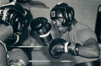 File:Marvis Frazier.jpg