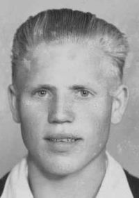 File:MathiasHoeger.jpg