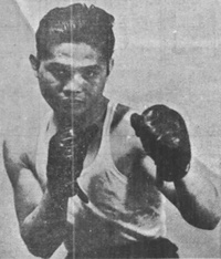 File:Mauricio seria.JPG