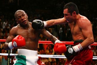 Mayweather-De La Hoya IAin7bpQc76l.jpg