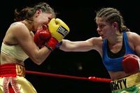 File:Melissa McMorrow vs. Mayela Perez.jpg