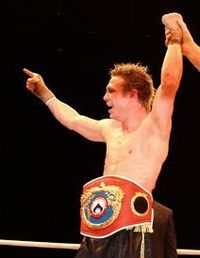 File:Michael Katsidis.JPG