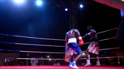 Michael Pappoe vs. Moses Dodzi 014.jpg