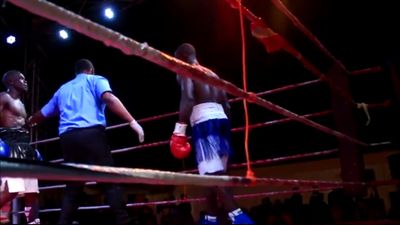 Michael Pappoe vs. Moses Dodzi 016.jpg